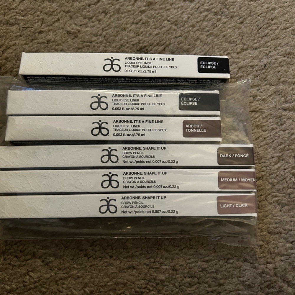 Arbonne eye makeup